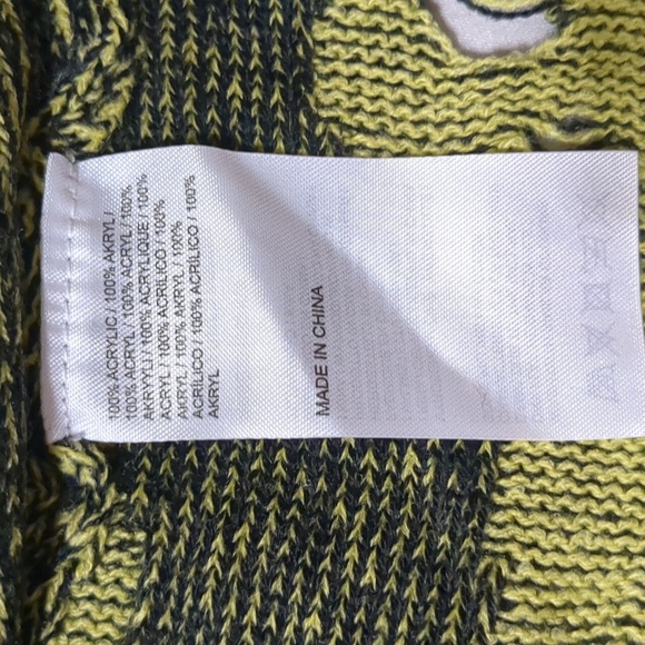 The Ragged Priest distressed Long Sleeve Cutout green Top size 6 - Picture 9 of 11